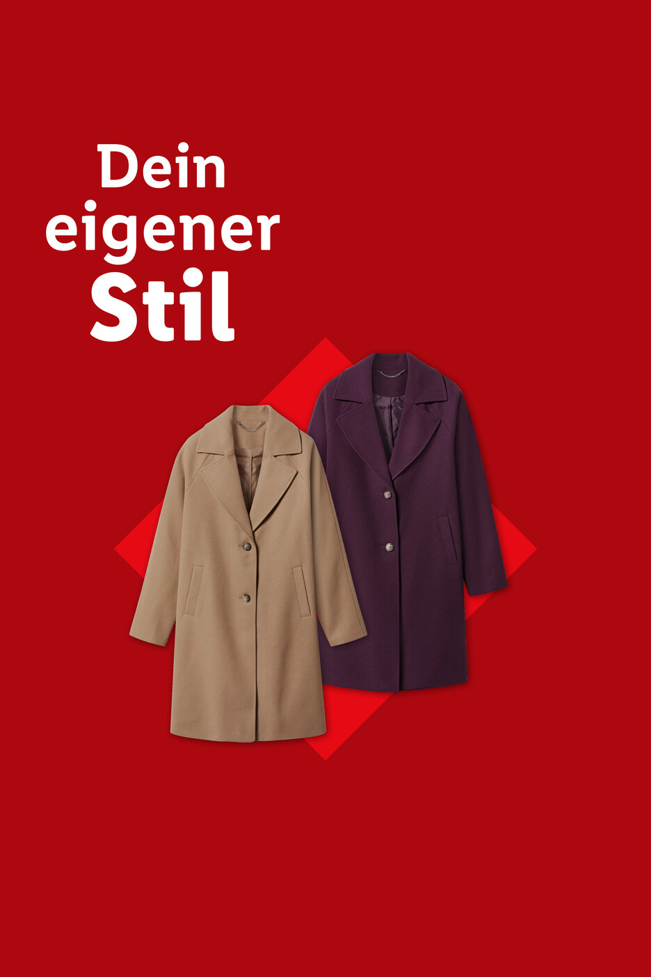 Zwei Wintermäntel in Beige und Lila auf rotem Hintergrund